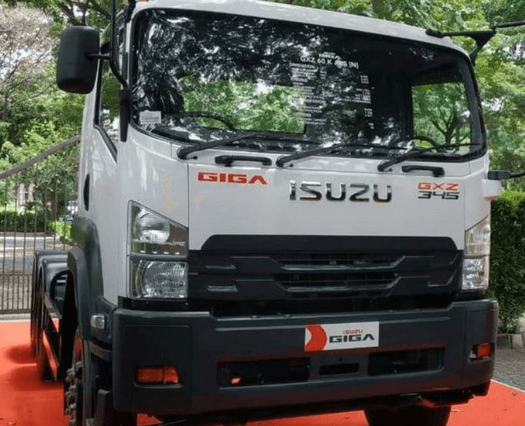 Kelebihan Dan Kekurangan Isuzu Giga Versus Beda Hot S