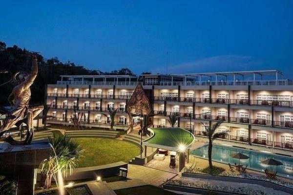 Rekomendasi Hotel di Bandungan Semarang - Versus Beda